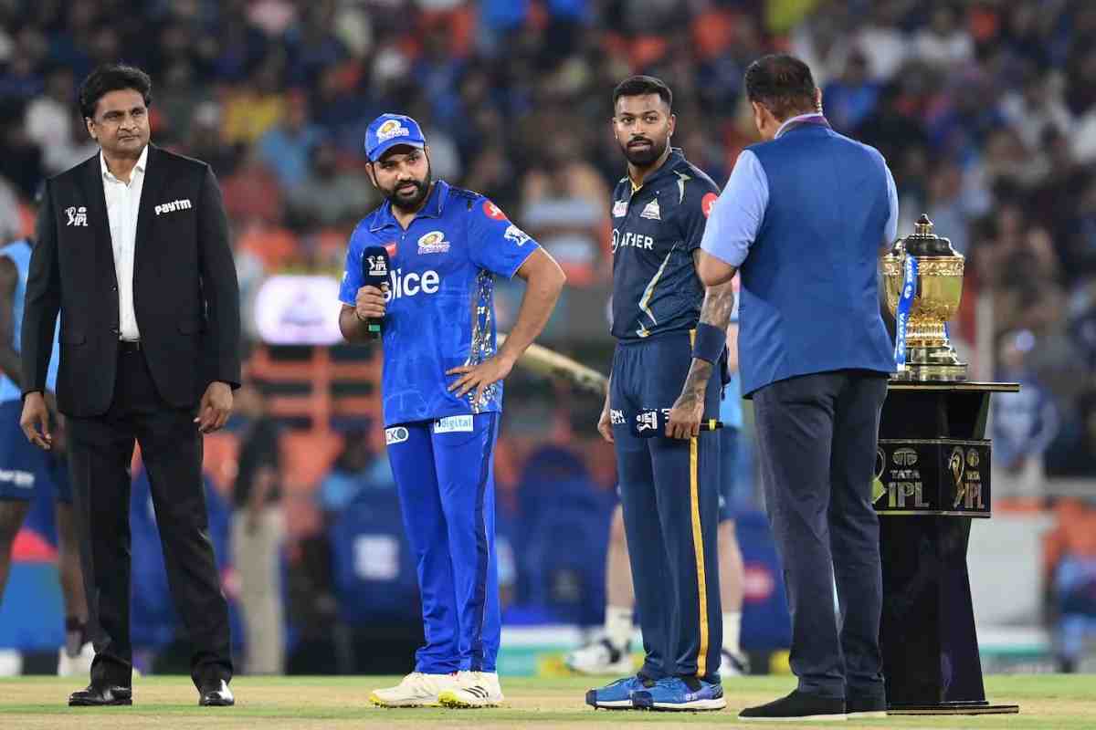 IPL Trade Rumors: Hardik Pandya Engages in Discussions to Depart Gujarat Titans for Mumbai Indians