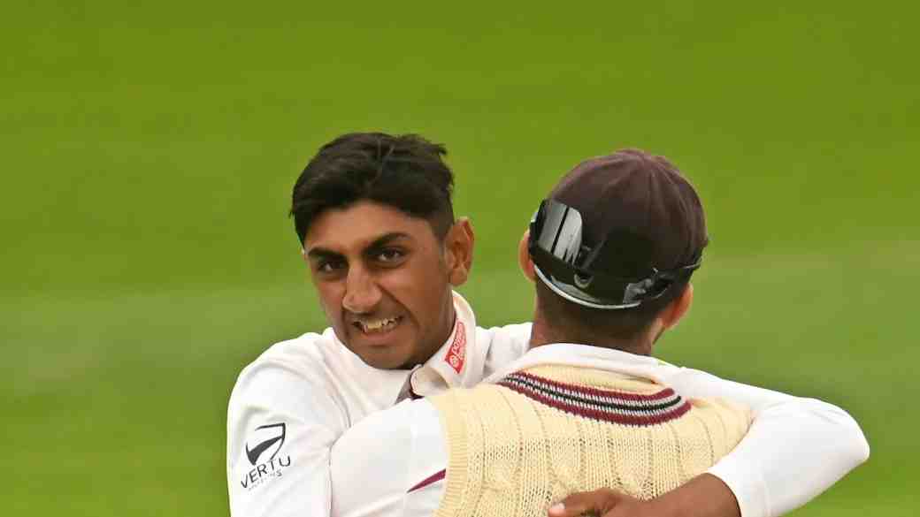 England's Rising Star Shoaib Bashir Remains in UAE Due to Visa Challenges Ahead of IND vs ENG Test Series