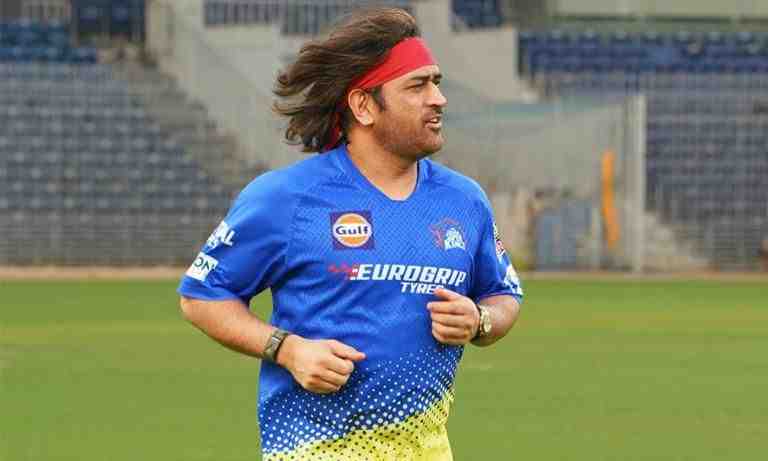 Dhoni’s new look before IPL kick-off goes viral on social media - Cricket Winner