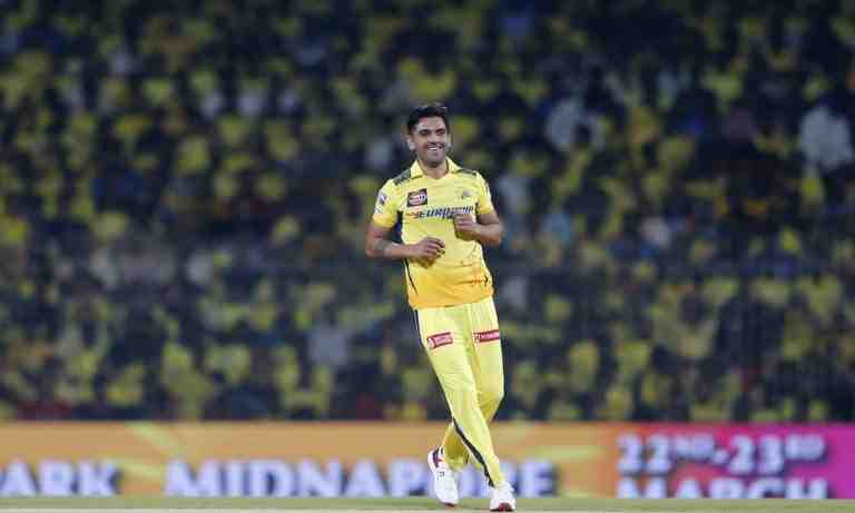 Stephen Fleming provides major update on Deepak Chahar's injury - Cricket Winner