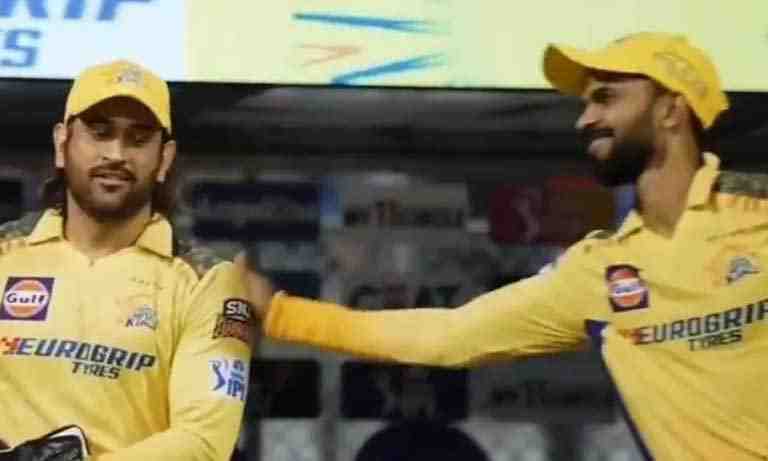 IPL 2024: MS Dhoni's heartwarming gesture with Ruturaj Gaikwad goes viral - Cricket Winner