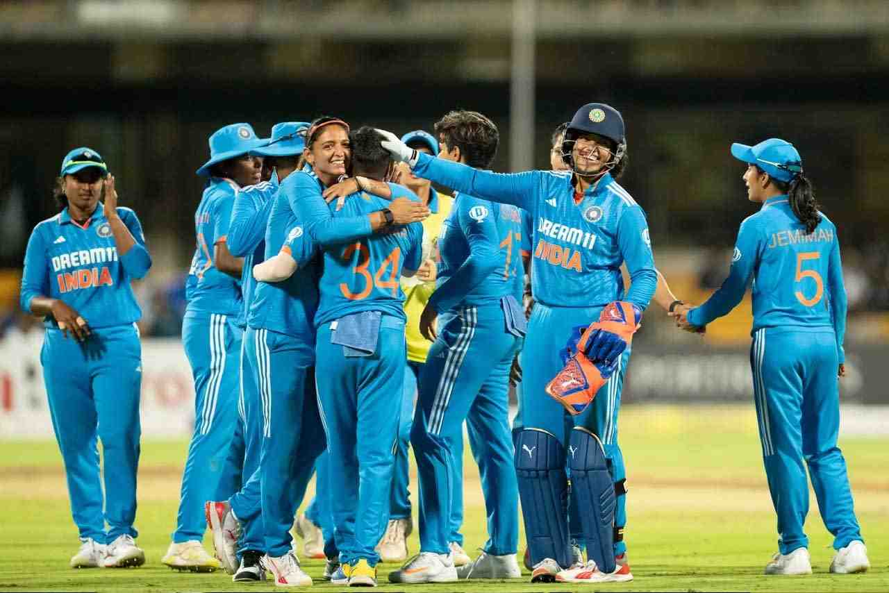 IND vs SA: India Women beat South Africa Women by 4 runs in last over thriller - Cricket Winner