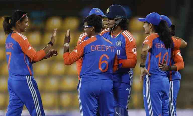 Women's T20 Asia Cup 2024, Match 02: Smriti Mandhana and Shafali Verma shine as India defeat Pakistan by 7 wickets - Cricket Winner