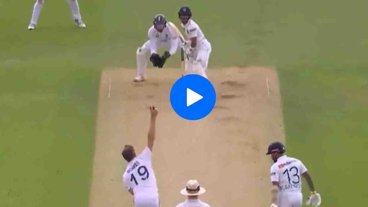 Pacer Chris Woakes turns into a spinner