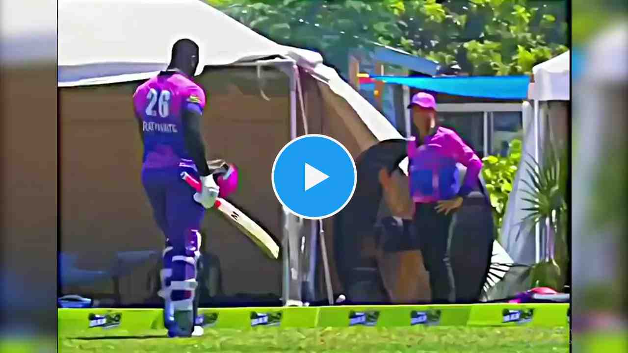 Carlos Brathwaite hits beyond the park