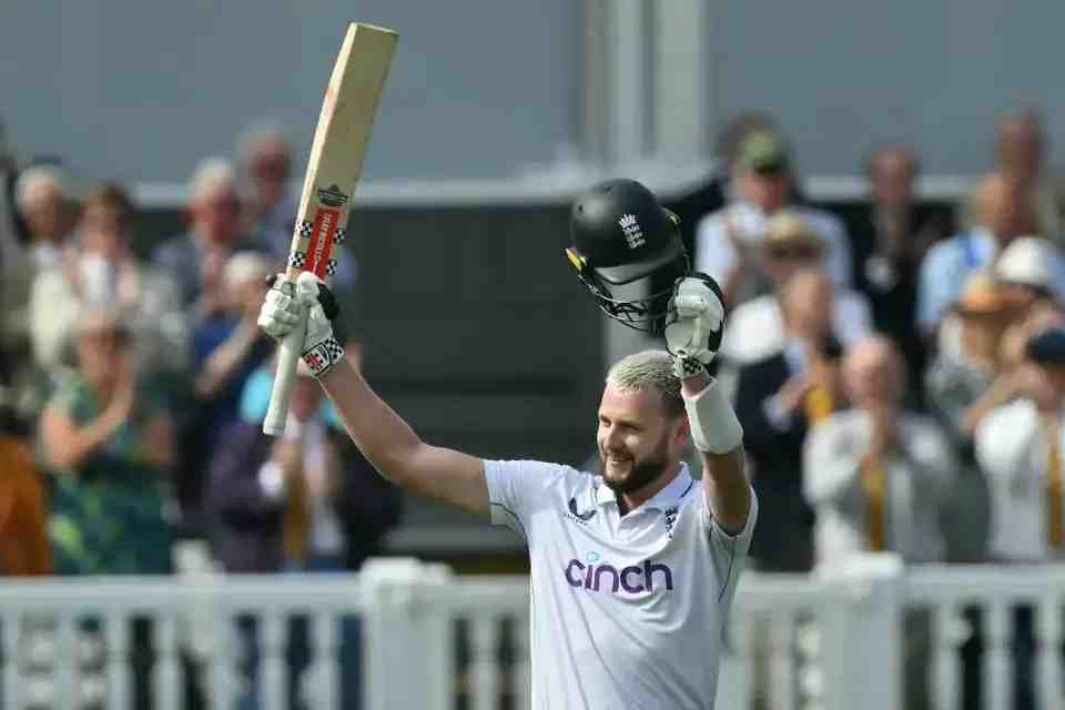 Gus Atkinson's maiden century at lord's propels England to 427