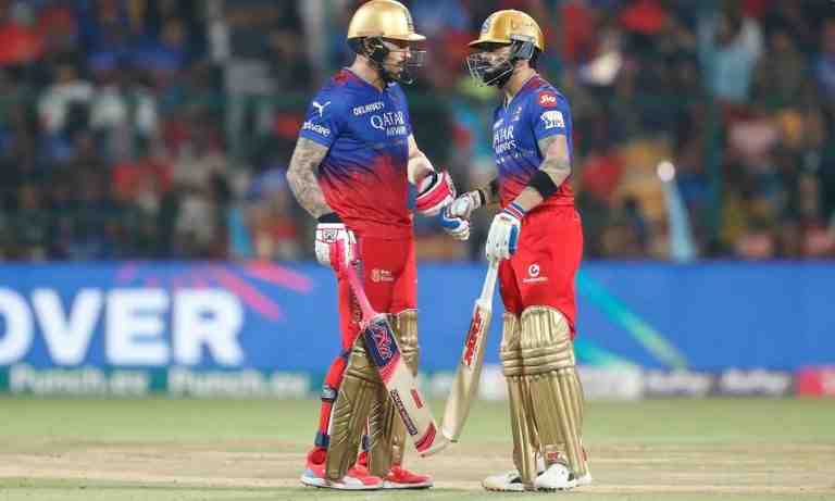 Royal Challengers Bengaluru beat Gujarat Titans by 4 wickets