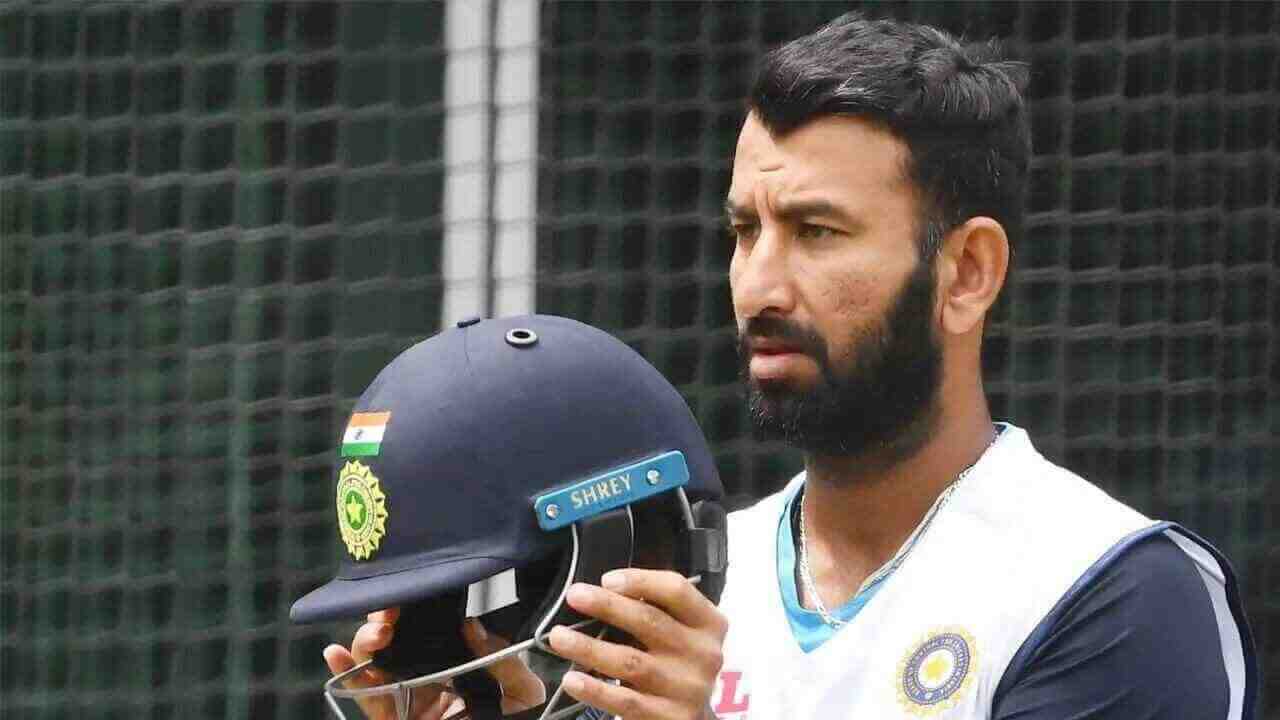 IND vs AUS: Cheteshwar Pujara dishevelled as Lyon shatters his stumps