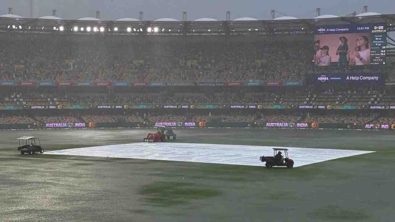 Brisbane Test, Day 1: Rain frustrates opening day