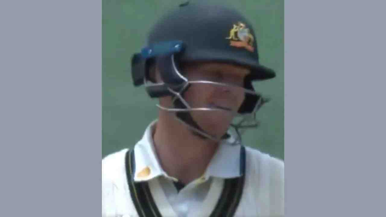 Watch: Centurion Steven Smith bowled in rare unlucky way