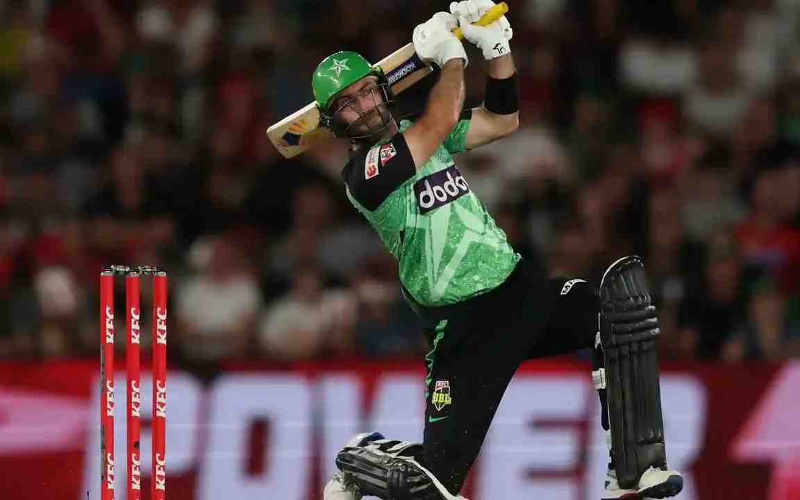 RCB Setback: Glenn Maxwell’s Explosive Form Sets Stage for Punjab Kings in IPL 2025