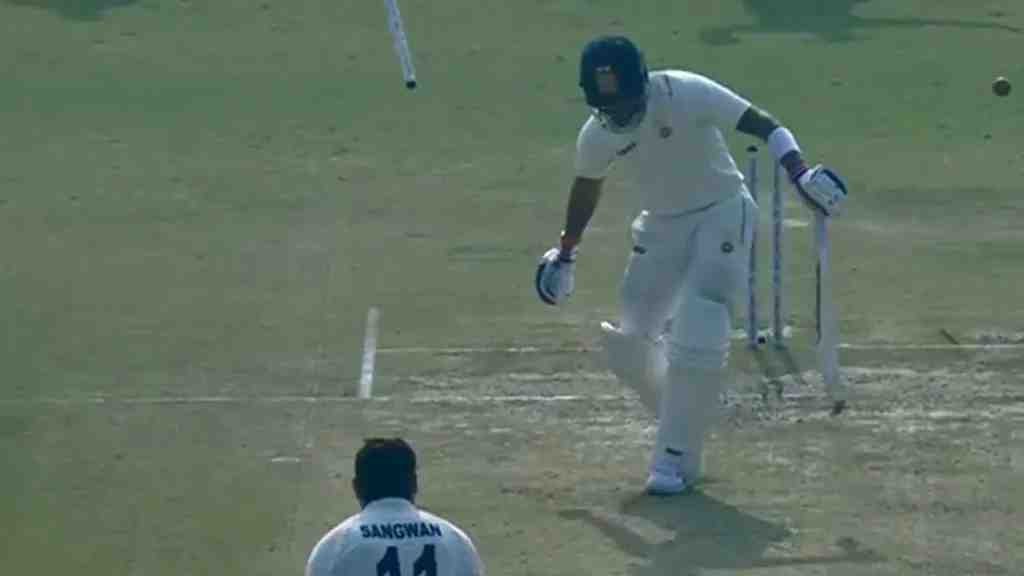 Virat gets dismissed by Himanshu Sangwam