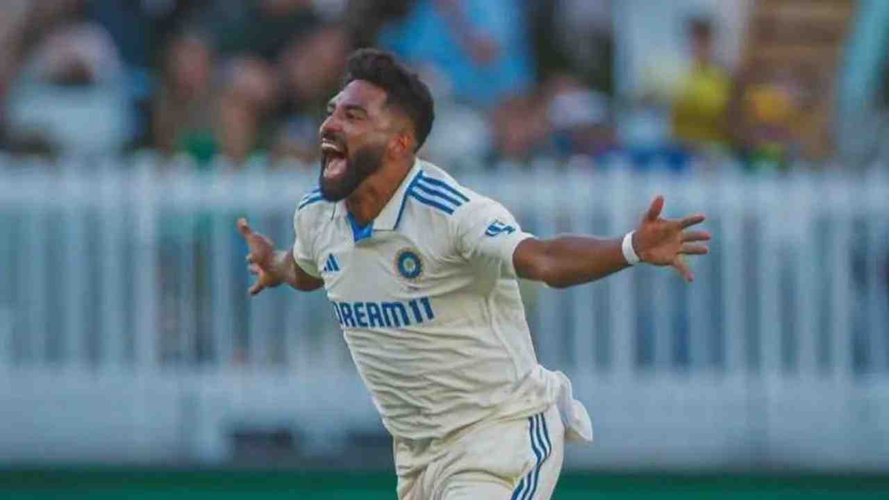 Watch: Mohammed Siraj completes 100 Test wickets