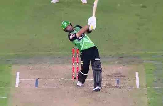 WATCH: Glenn Maxwell Smashes an Incredible 122-Meter Six in BBL 2024-25