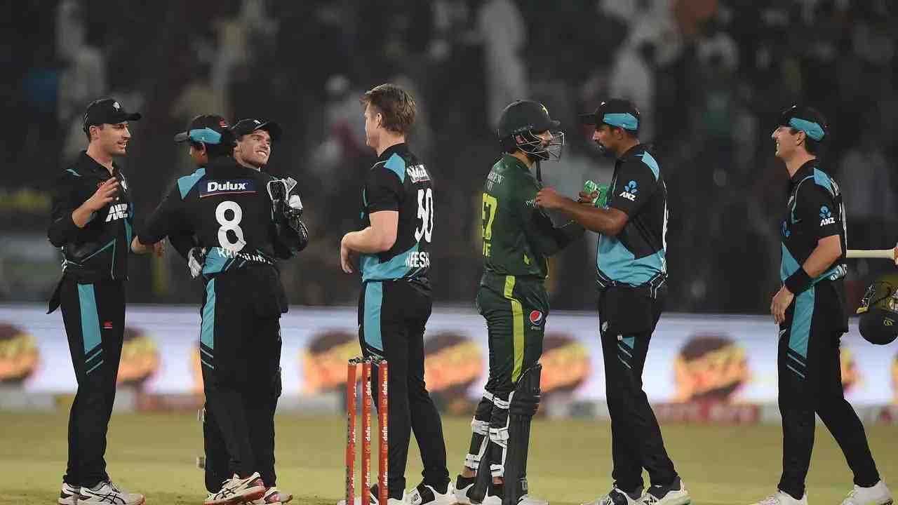 New Zealand dominates Pakistan with three consecutive wins in 10 days, including the Tri-Series and Champions Trophy. 